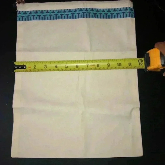 Tory Burch Dust Bag - Picture 4 of 4